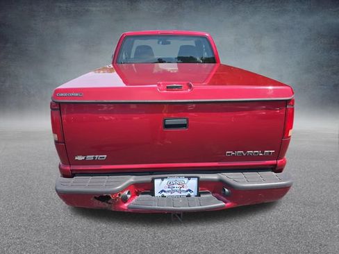 Used 1998 Chevrolet S10 Pickup LS w/ Preferred Equipment Group AWD/4WD image 6