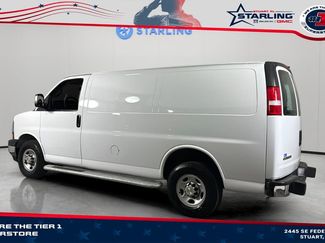 Used 2024 Chevrolet Express 2500 w/ Driver Convenience Package RWD video 2