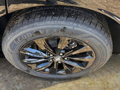 New 2026 Buick Envista Sport Touring FWD image 9