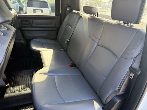 Used 2025 RAM 2500 Tradesman w/ Chrome Appearance Group RWD image 12