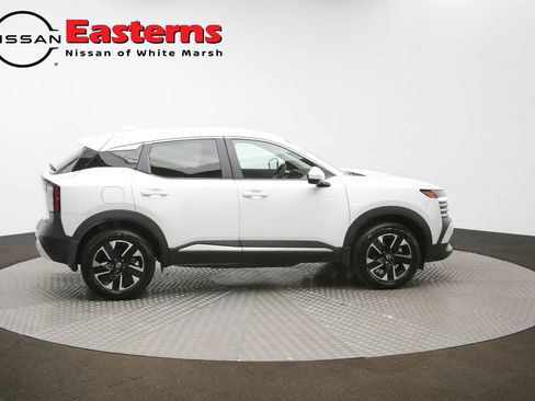 Used 2025 Nissan Kicks SV image 42