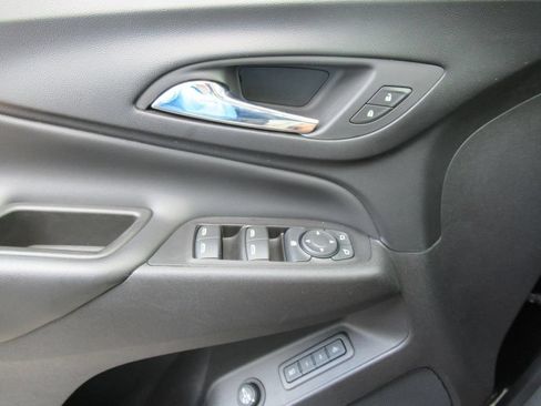 Used 2020 Chevrolet Equinox LT w/ Midnight Edition FWD image 21