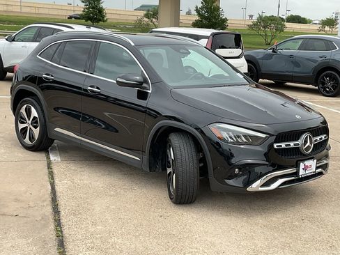 Used 2025 Mercedes-Benz GLA 250 image 4