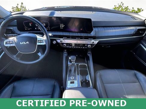 Used 2023 Kia Telluride EX w/ EX Captain's Chair Package image 15