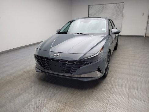 Used 2021 Hyundai Elantra SEL w/ Convenience + Premium Package FWD image 15