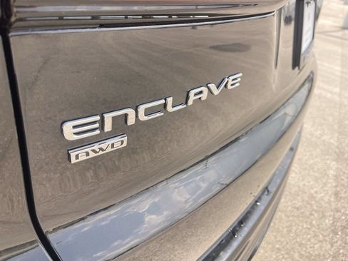 Used 2025 Buick Enclave Sport Touring AWD/4WD image 14