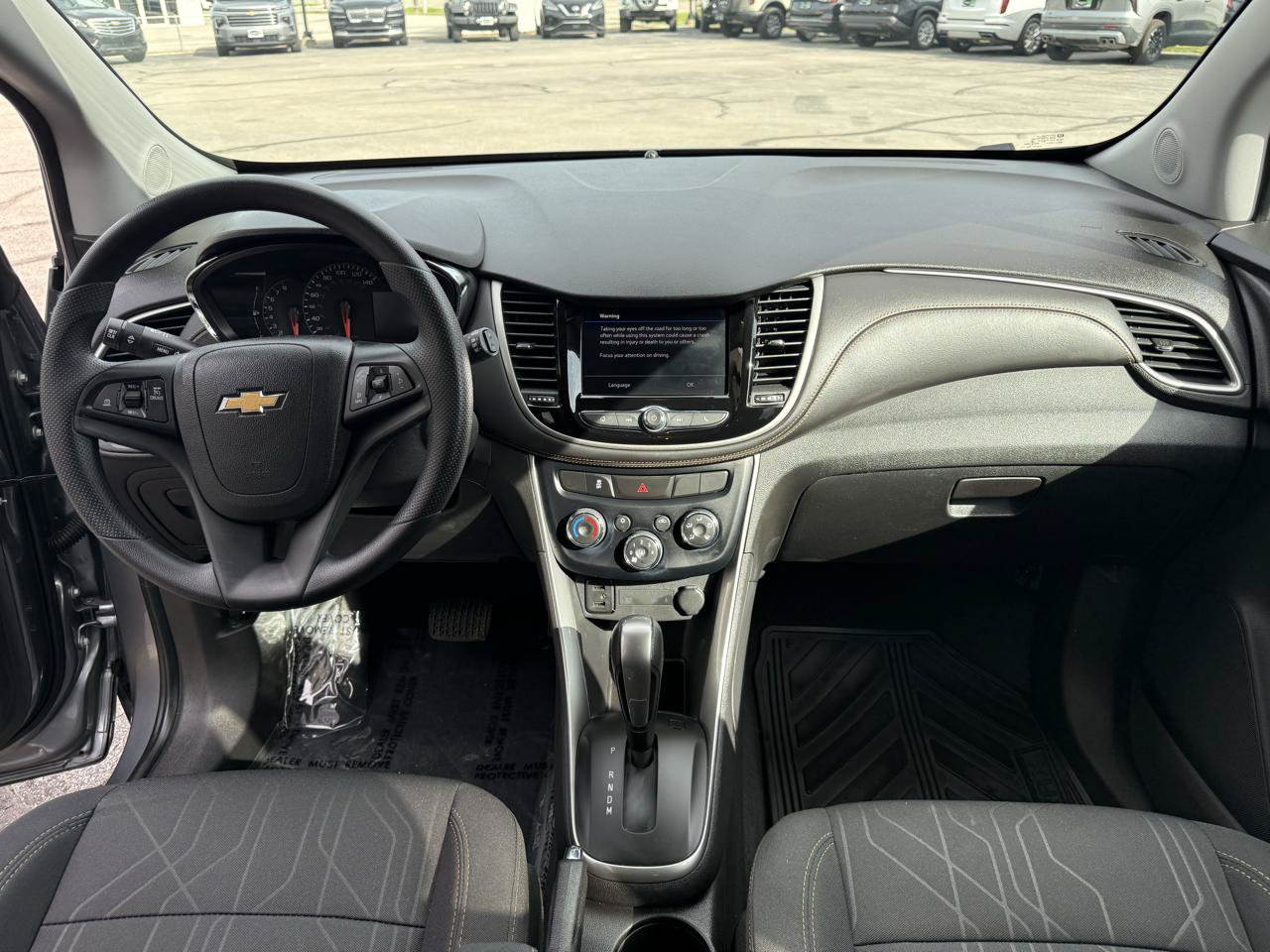 Used 2020 Chevrolet Trax LT FWD image 17