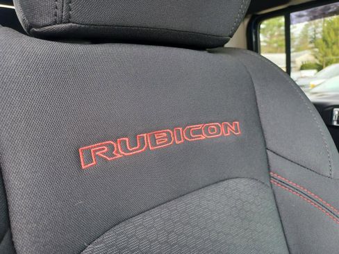 Used 2020 Jeep Gladiator Rubicon AWD/4WD image 19