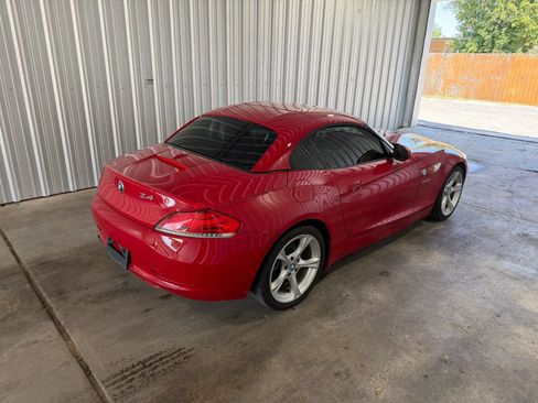 Used 2012 BMW Z4 sDrive28i w/ Sport Pkg RWD image 5