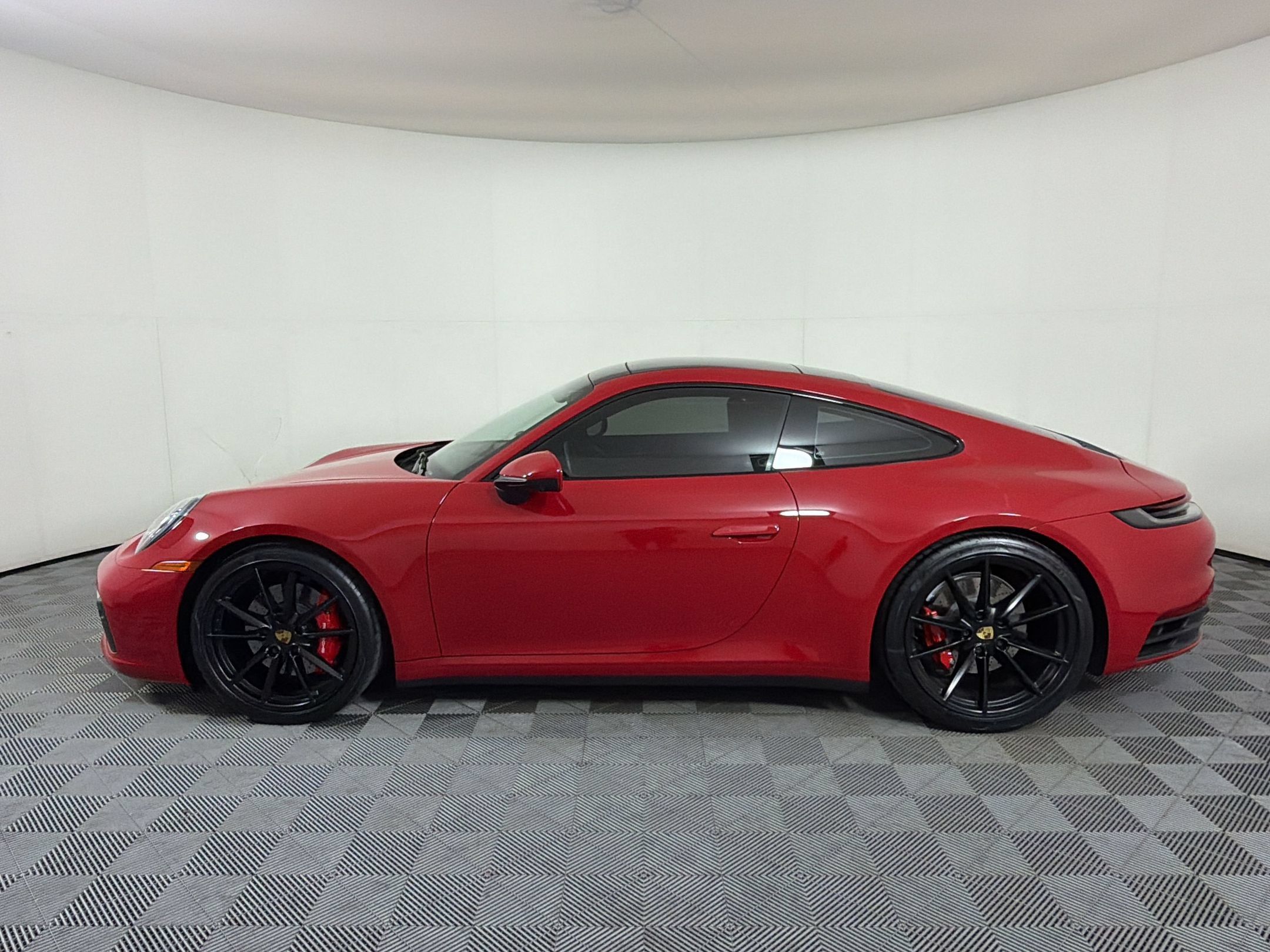 Certified 2020 Porsche 911 Carrera 4S AWD/4WD image 2