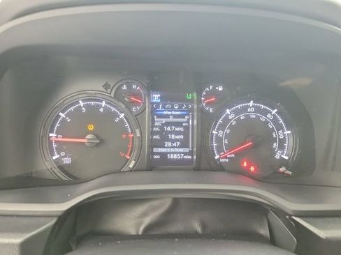 Used 2024 Toyota 4Runner SR5 Premium w/ Moonroof Package AWD/4WD image 23