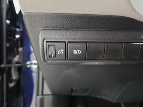 Certified 2023 Toyota Corolla LE w/ Carpet Mat Package (TMS) FWD image 21