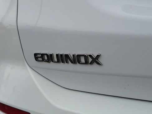 Used 2022 Chevrolet Equinox LT FWD image 5