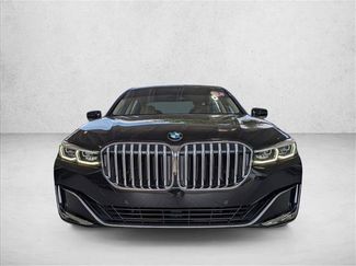 Used 2022 BMW 740i w/ Premium Package RWD video 2