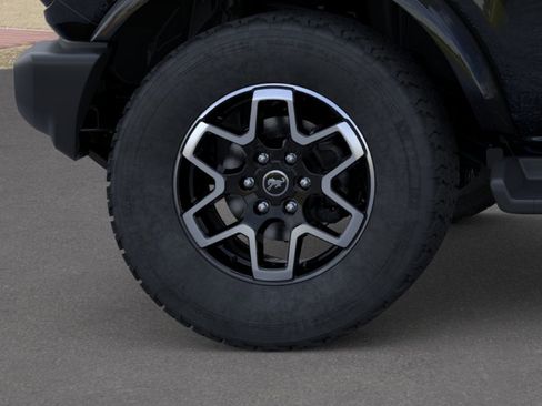 New 2026 Ford Bronco Outer Banks AWD/4WD image 21