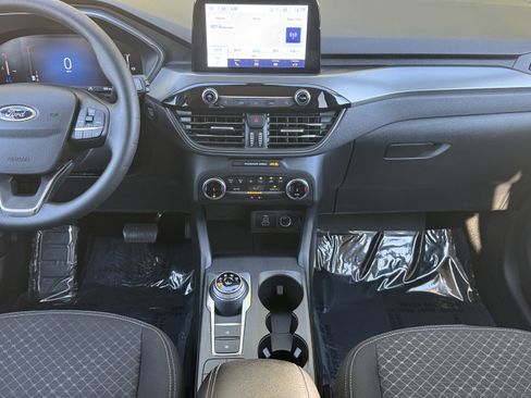 Used 2025 Ford Escape Active image 20
