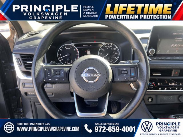 Used 2024 Nissan Rogue SV FWD image 15