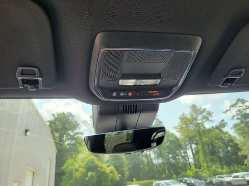 New 2025 GMC Sierra EV Denali image 21