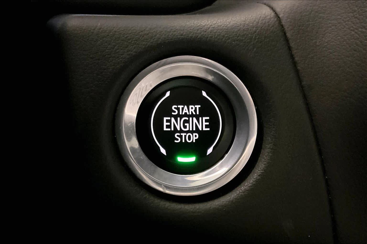 Certified 2023 GMC Yukon AT4 AWD/4WD image 33