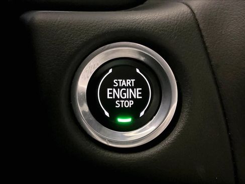 Used 2023 GMC Yukon AT4 AWD/4WD image 33
