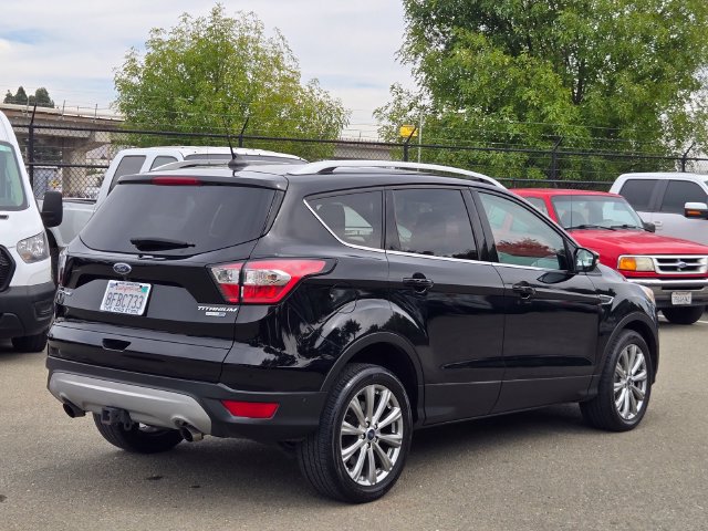 Used 2018 Ford Escape Titanium AWD/4WD image 6