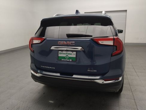 Used 2024 GMC Terrain SLT AWD/4WD image 7