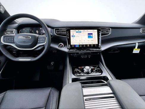New 2026 Jeep Grand Wagoneer Limited image 10