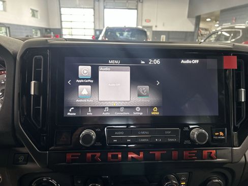 New 2026 Nissan Frontier PRO-4X w/ Pro-4x Convenience Package AWD/4WD image 14