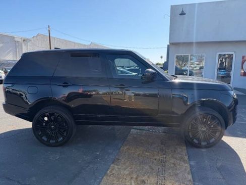Used 2019 Land Rover Range Rover AWD/4WD image 2