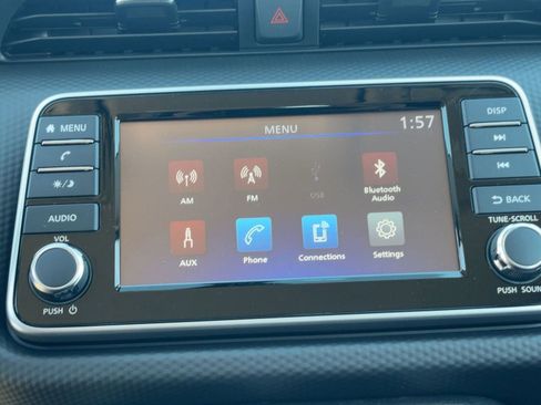 New 2025 Nissan Kicks S image 21