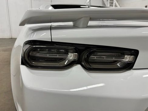 Used 2022 Chevrolet Camaro SS RWD image 7