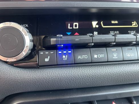 Certified 2023 Toyota Sequoia TRD Pro AWD/4WD image 32