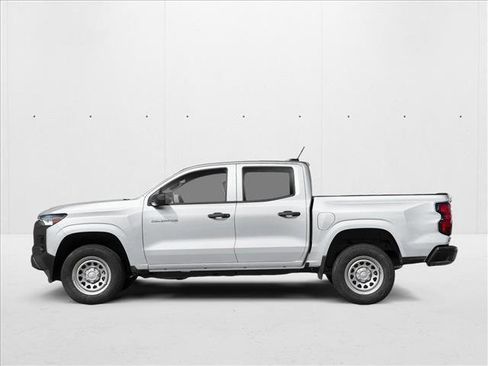 New 2025 Chevrolet Colorado W/T image 3