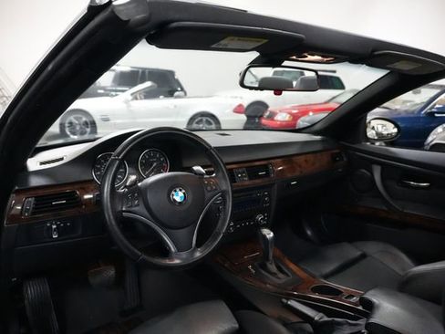 Used 2009 BMW 328i Convertible RWD image 20