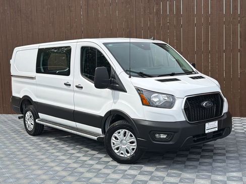 Used 2025 Ford Transit 250 Low Roof w/ Exterior Upgrade Package RWD image 7