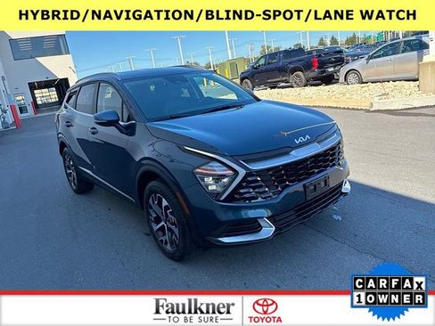 Used 2024 Kia Sportage EX AWD/4WD image 1
