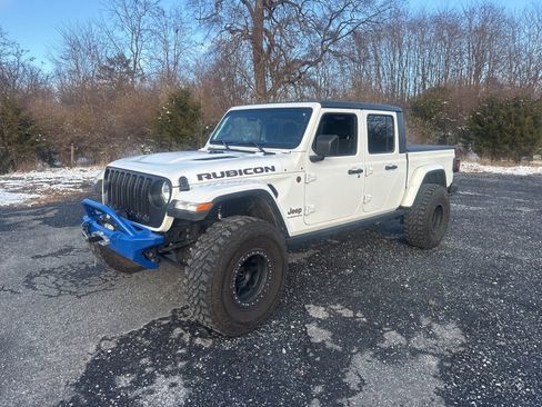 Used 2023 Jeep Gladiator Rubicon w/ Cold Weather Group image 4