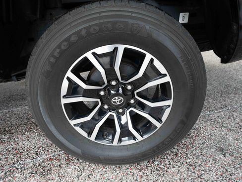 Used 2023 Toyota Tacoma TRD Sport w/ Advanced Technology Package image 28