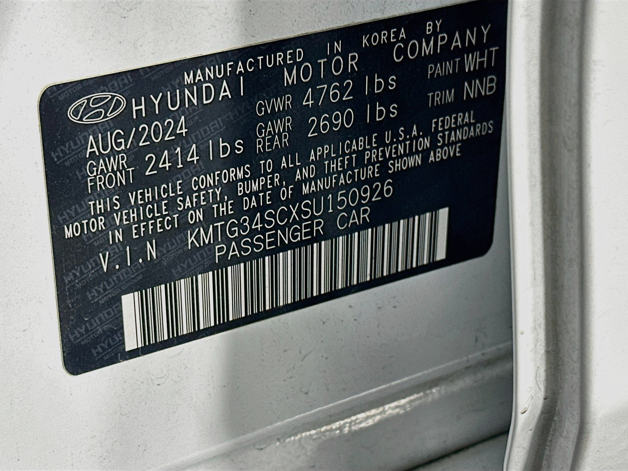 Used 2025 Genesis G70 2.5T RWD image 12