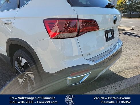 Certified 2023 Volkswagen Taos SE image 21