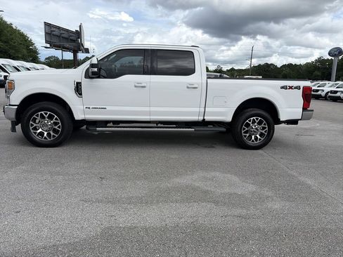 Used 2020 Ford F350 Lariat w/ Lariat Value Package AWD/4WD image 4