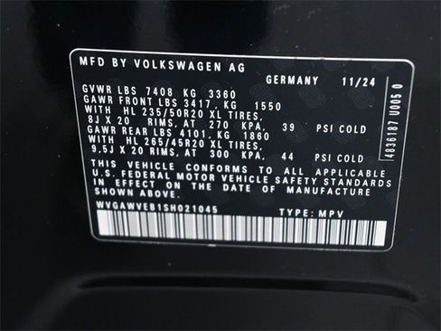 New 2025 Volkswagen ID. Buzz Pro S image 18