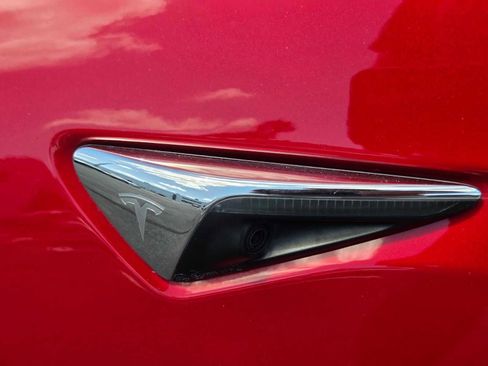 Used 2018 Tesla Model 3 Long Range AWD/4WD image 21