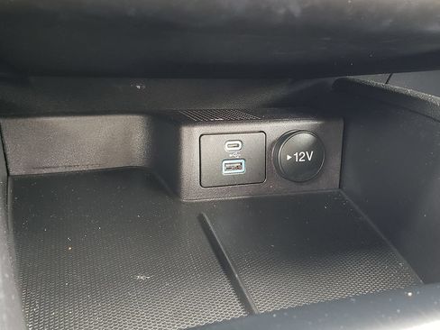 Certified 2023 Ford Escape Active AWD/4WD image 23