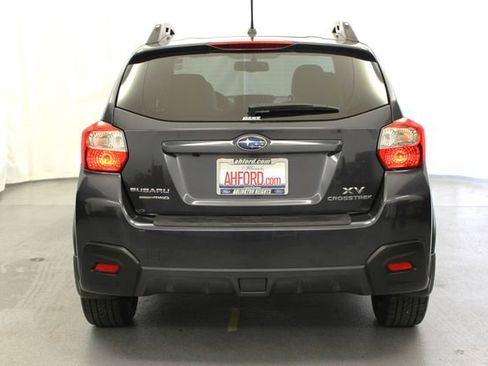 Used 2013 Subaru Crosstrek 2.0i Limited w/ Popular Pkg 1 AWD/4WD image 8