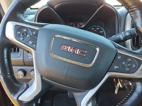 Used 2017 GMC Canyon Denali image 23