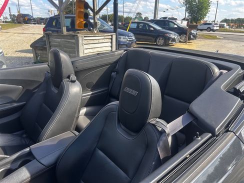 Used 2011 Chevrolet Camaro SS w/ LPO, Ground Effects Package RWD image 13