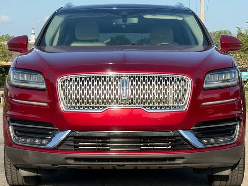 Used 2019 Lincoln Nautilus Reserve image 9