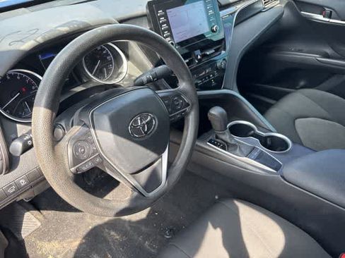 Used 2023 Toyota Camry LE w/ Convenience Package FWD image 10