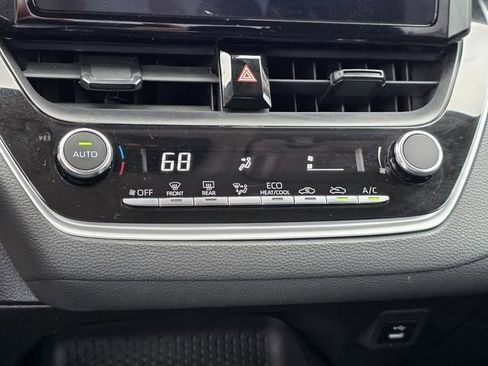Used 2023 Toyota Corolla LE FWD image 16